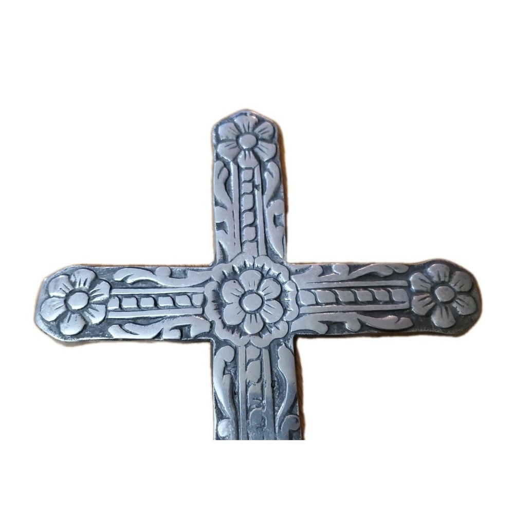 Vintage Cast Aluminum Cross Cruxifix Wall Hanging Religious Decor Floral 16.5 in - Picture 2 of 6